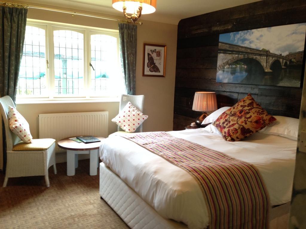 Bed and Breakfast The Waterman'S Arms Totnes Habitación foto