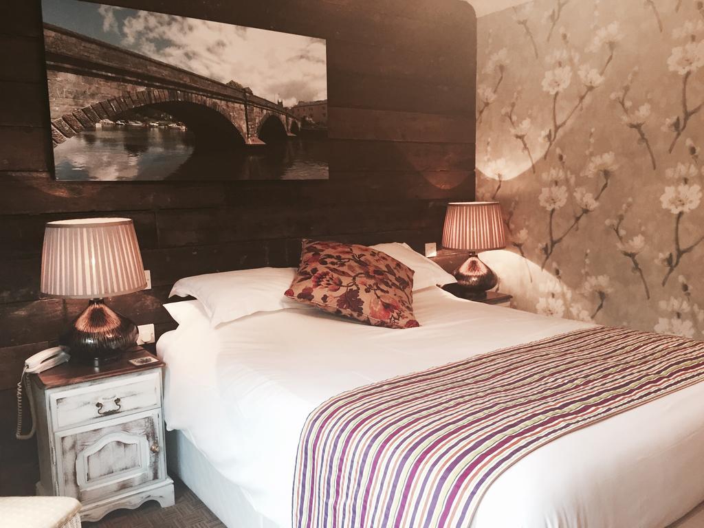 Bed and Breakfast The Waterman'S Arms Totnes Habitación foto